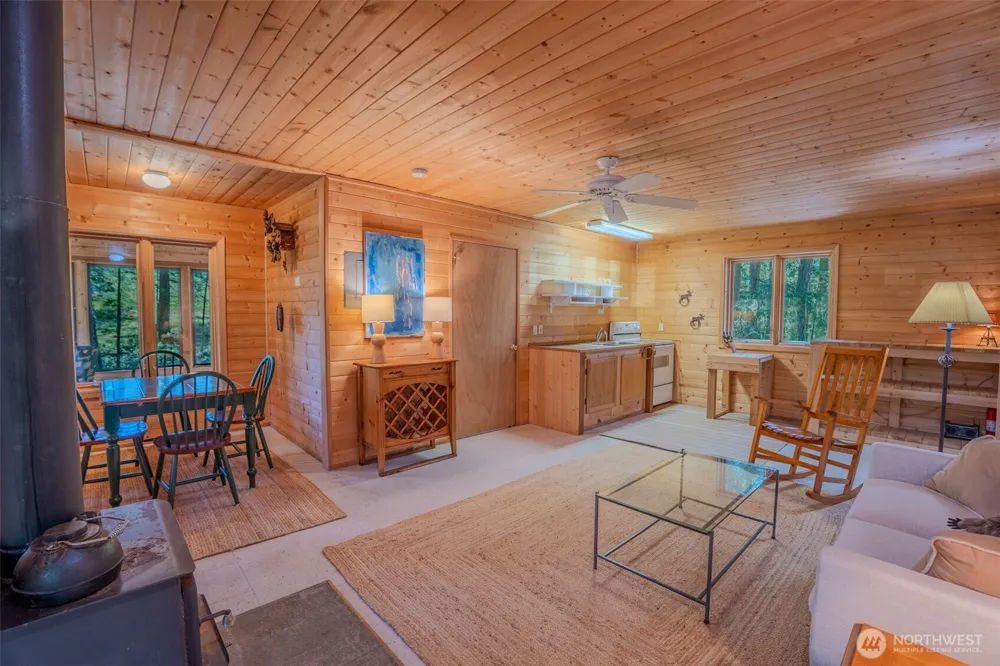 37 Silvermoon Lane Orcas Island, WA 98280