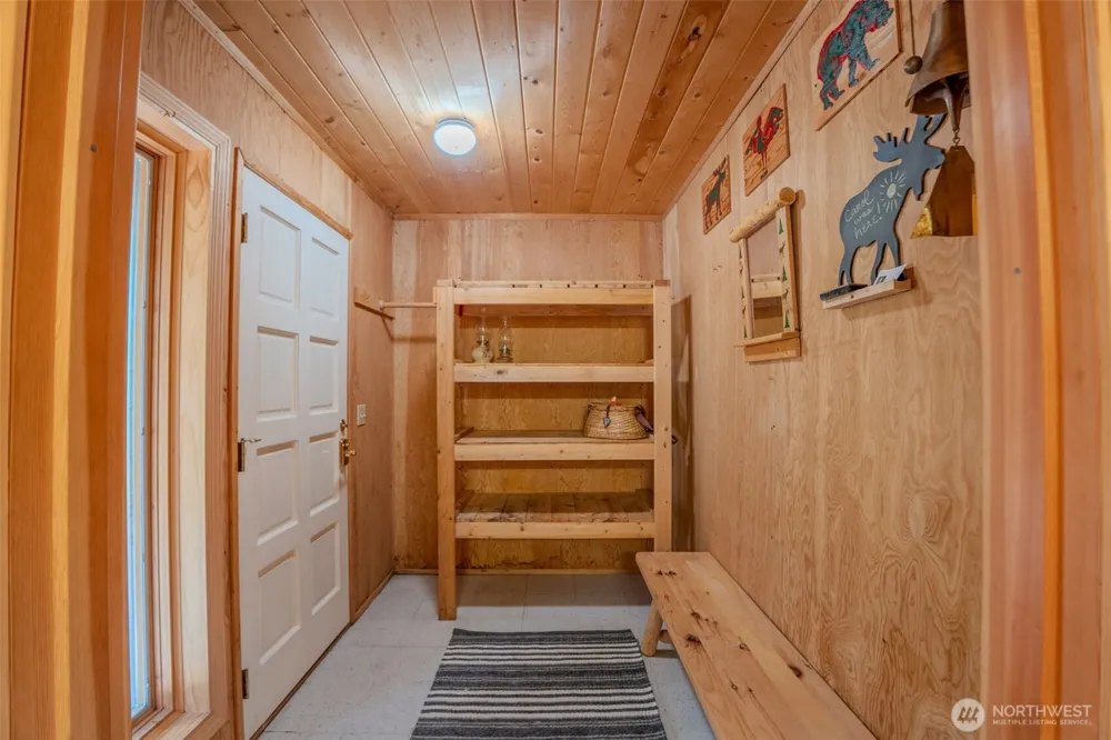 37 Silvermoon Lane Orcas Island, WA 98280