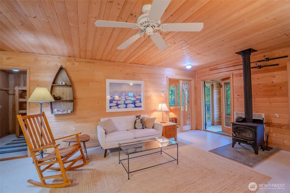 37 Silvermoon Lane Orcas Island, WA 98280