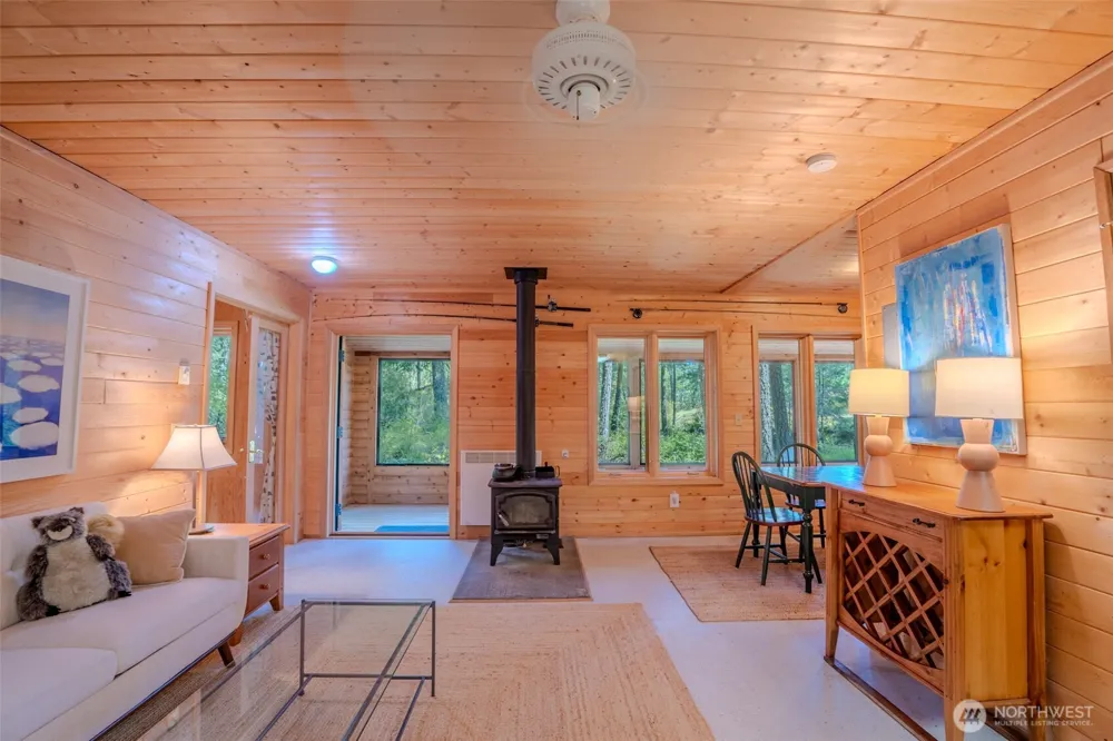 37 Silvermoon Lane Orcas Island, WA 98280