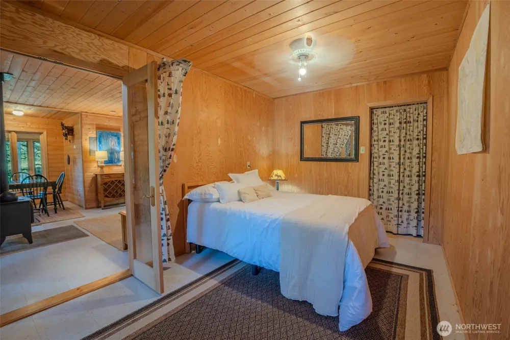 37 Silvermoon Lane Orcas Island, WA 98280