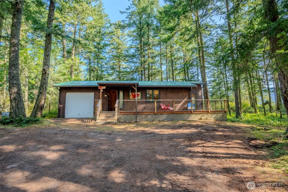 37 Silvermoon Lane Orcas Island, WA 98280