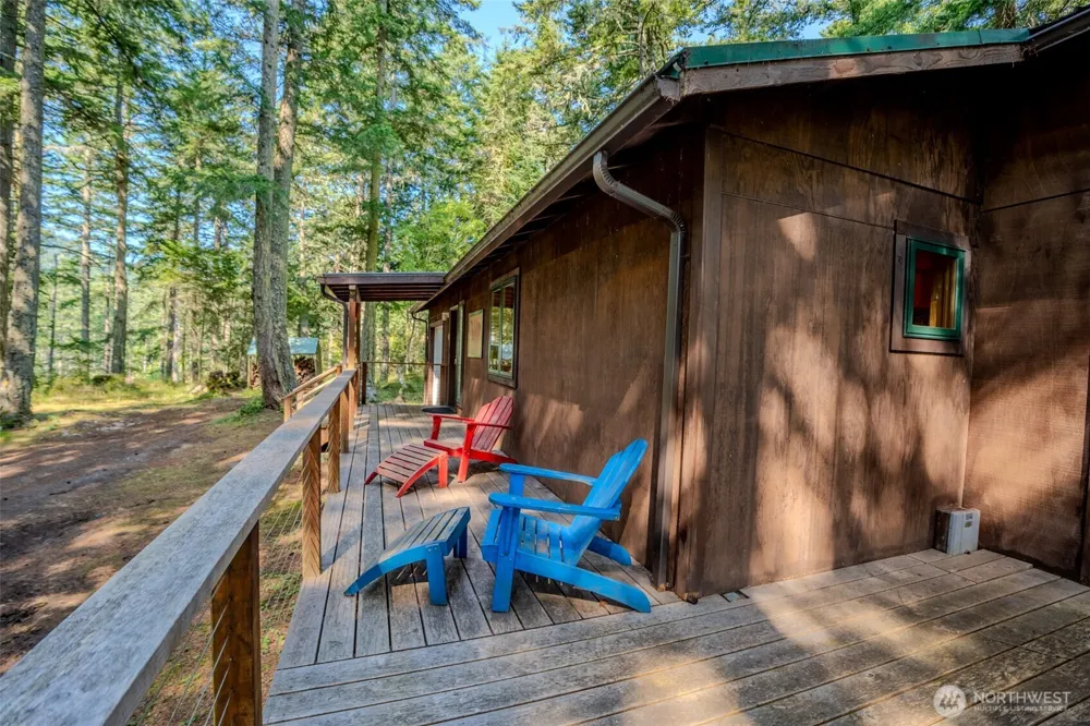 37 Silvermoon Lane Orcas Island, WA 98280