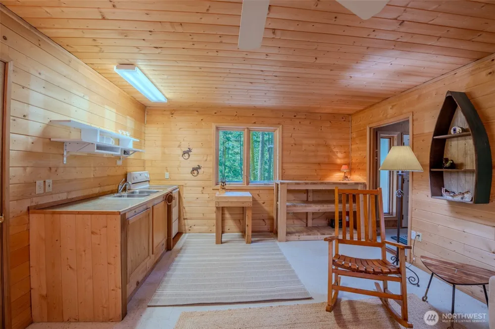 37 Silvermoon Lane Orcas Island, WA 98280
