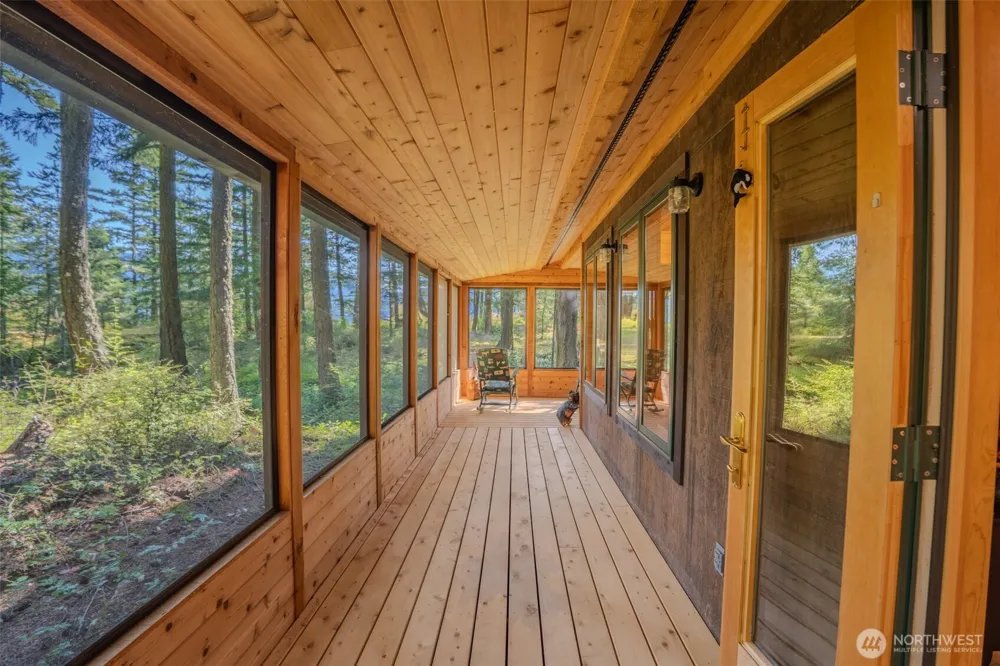 37 Silvermoon Lane Orcas Island, WA 98280