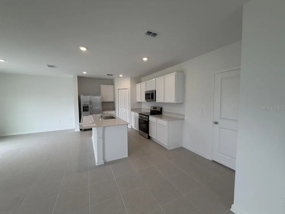 2510 HALLOW GRADEN RD Eustis, FL 32726