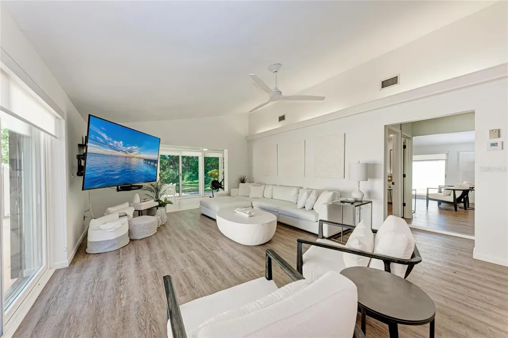 6416 WOOD OWL CIRCLE Bradenton, FL 34210