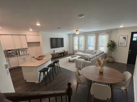 2434 Klamath Drive