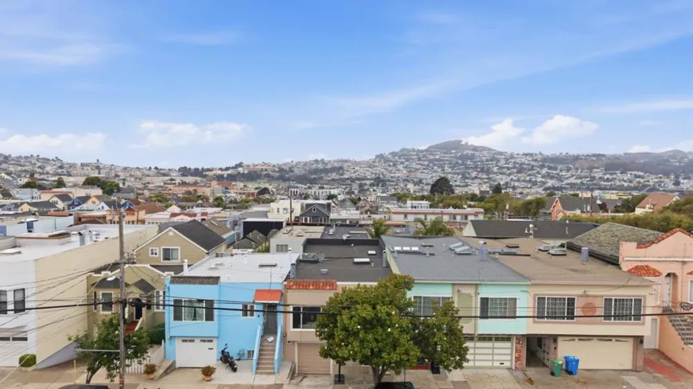 518 Athens Street San Francisco, CA 94112