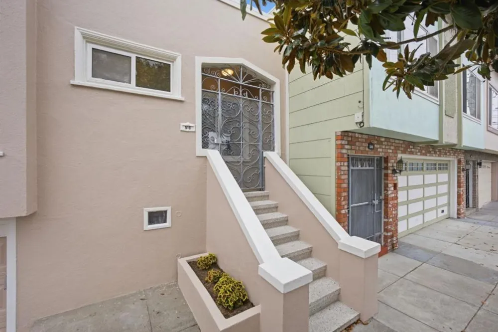 518 Athens Street San Francisco, CA 94112