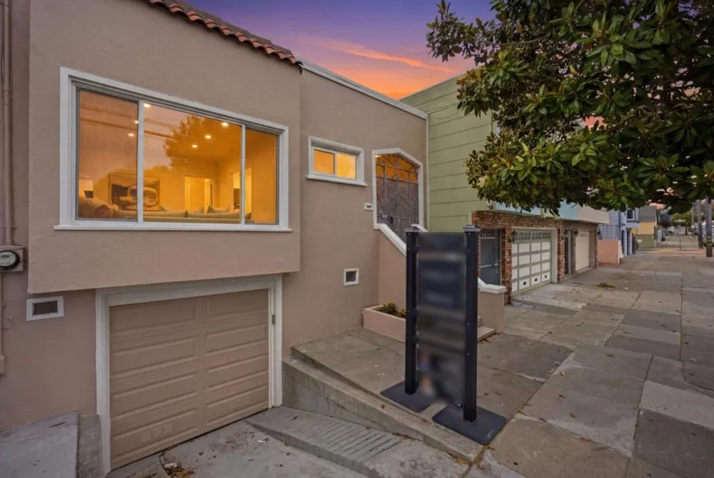 518 Athens Street San Francisco, CA 94112