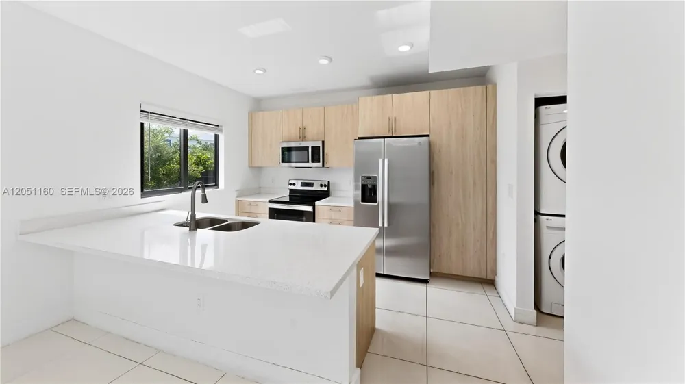 205 NW 12th Ct Florida City, FL 33034