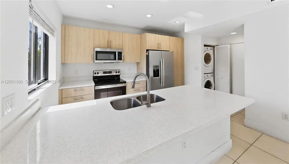 205 NW 12th Ct Florida City, FL 33034