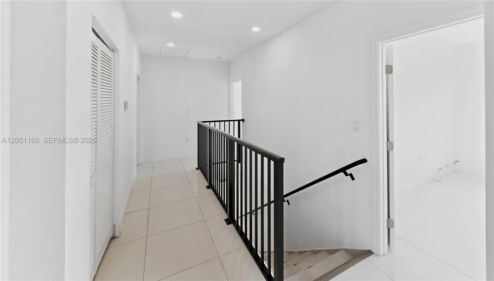 205 NW 12th Ct Florida City, FL 33034
