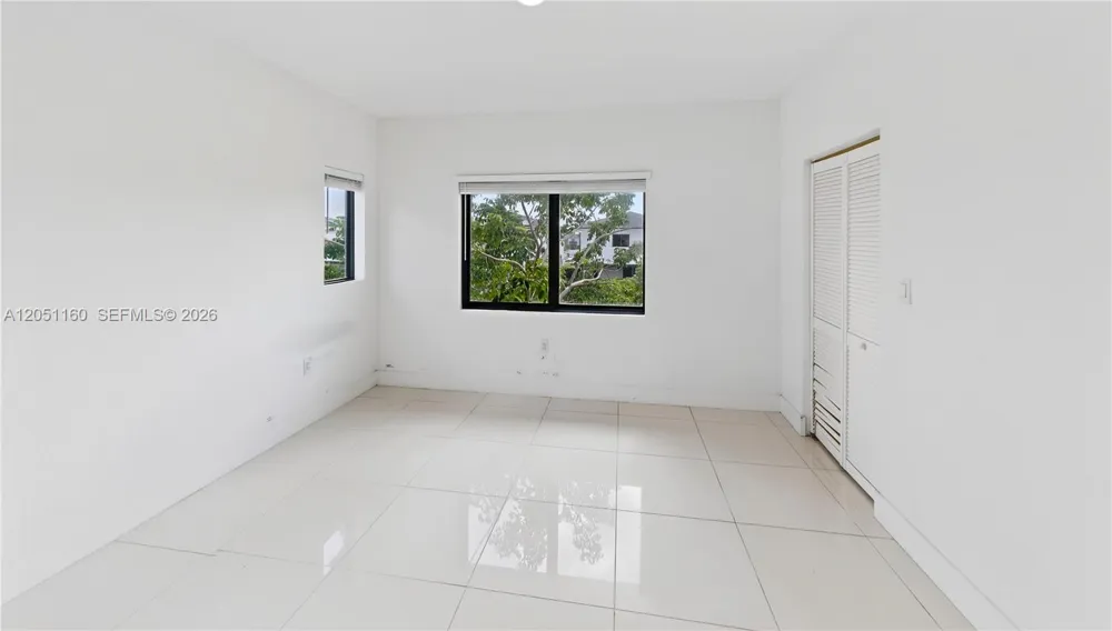 205 NW 12th Ct Florida City, FL 33034
