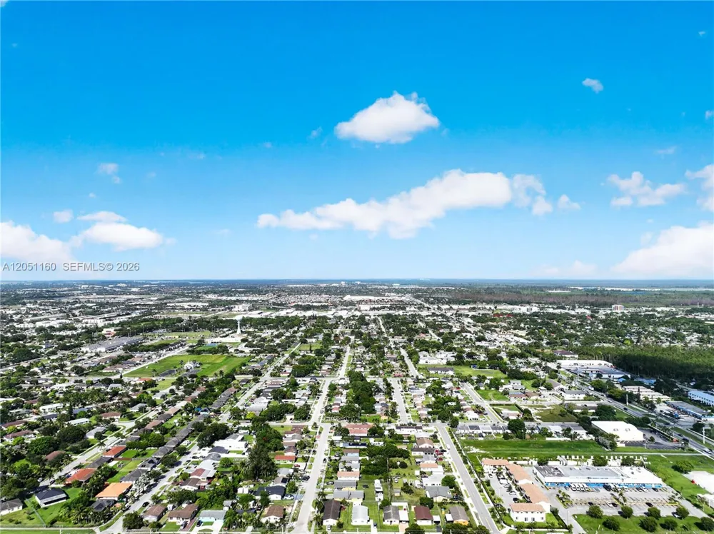 205 NW 12th Ct Florida City, FL 33034
