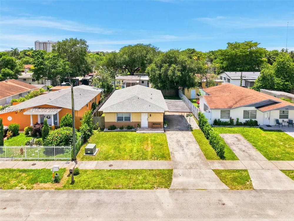 5632 SW 36th Ct West Park, FL 33023