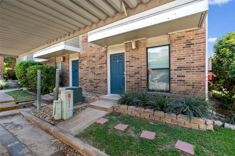 2018 W Rundberg Lane #16D