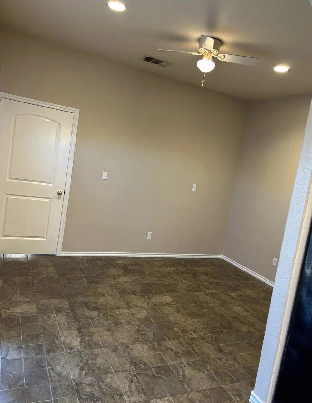 10342 Doyle Road #1B Del Valle, TX 78617