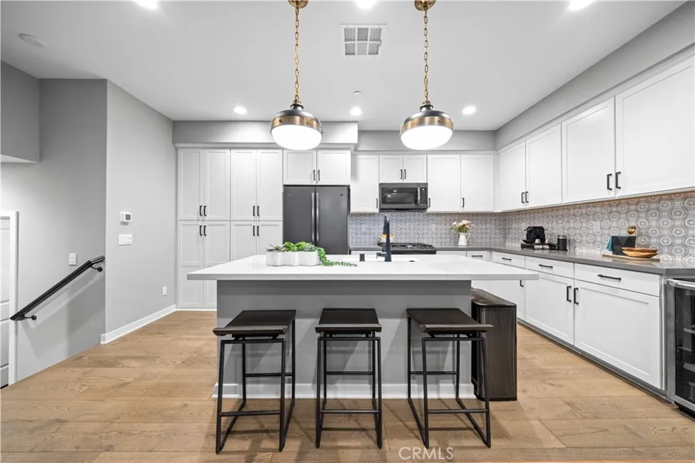 207 Winterbrook Lake Forest, CA 92610