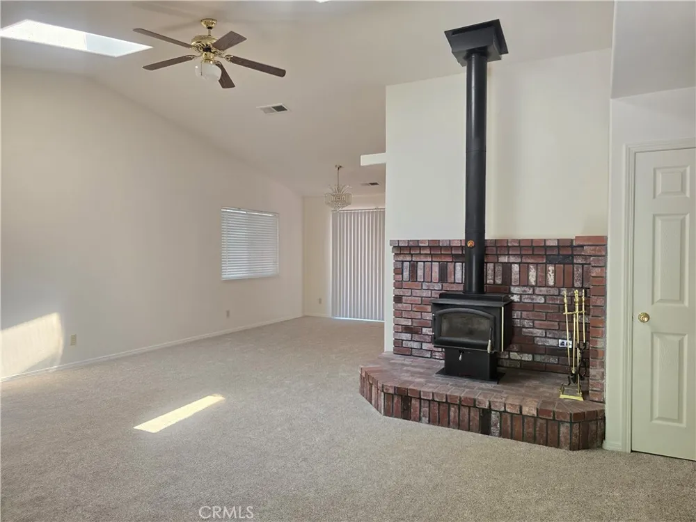 14430 Essex Court Magalia, CA 95954