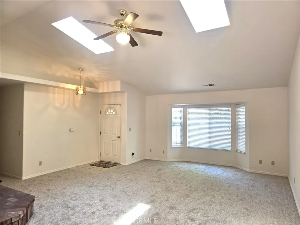 14430 Essex Court Magalia, CA 95954
