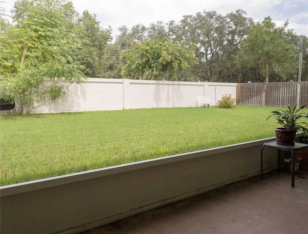 307 CARRIAGE OAK PL Seffner, FL 33584