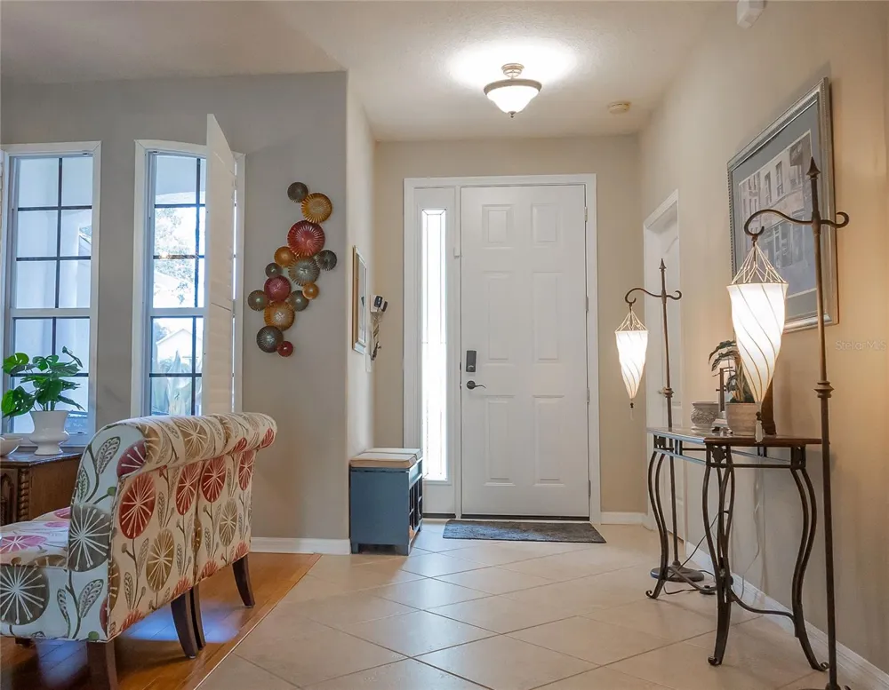 307 CARRIAGE OAK PL Seffner, FL 33584
