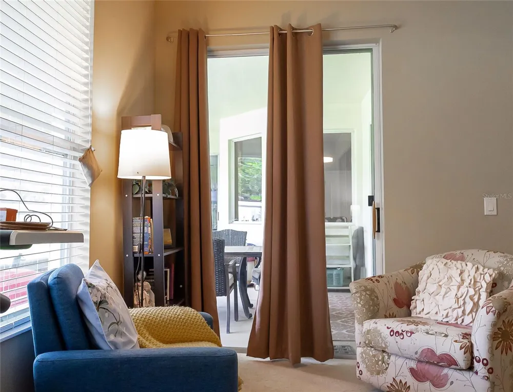 307 CARRIAGE OAK PL Seffner, FL 33584