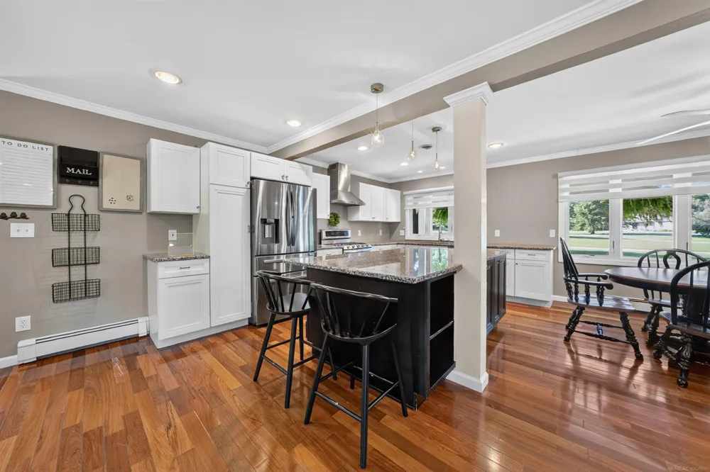 41306 Llewelyn Court Northville City, MI 48167
