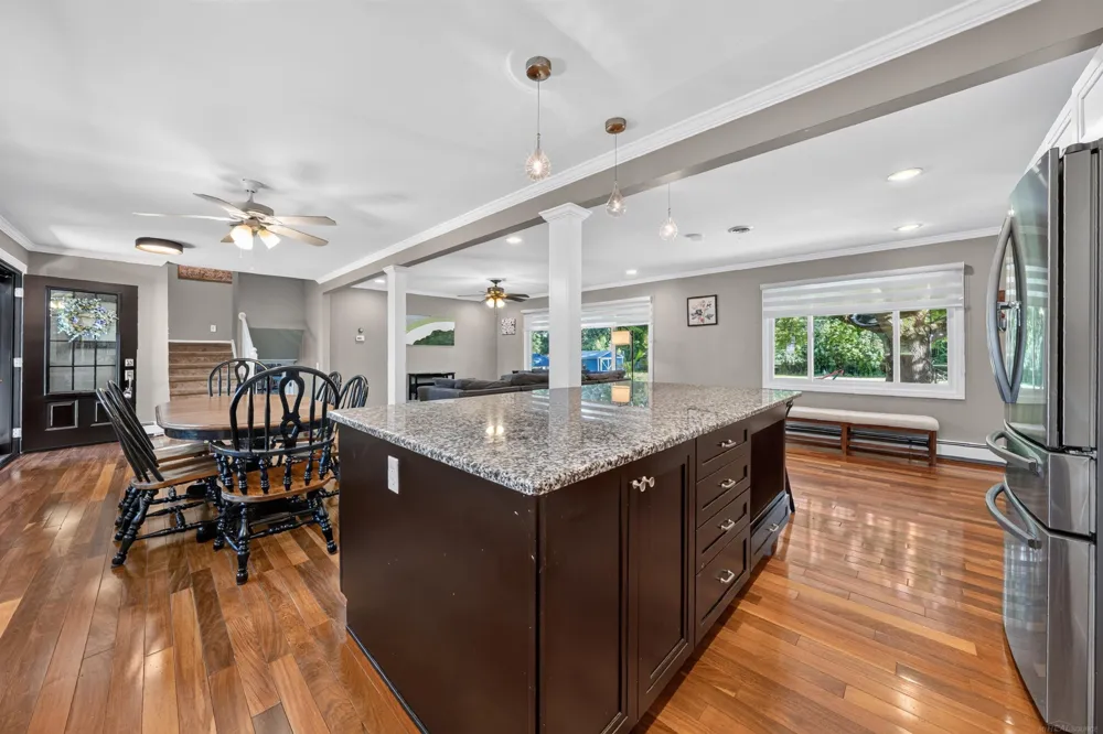 41306 Llewelyn Court Northville City, MI 48167