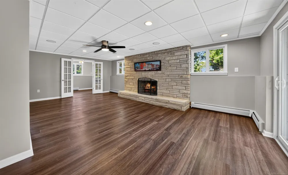 41306 Llewelyn Court Northville City, MI 48167