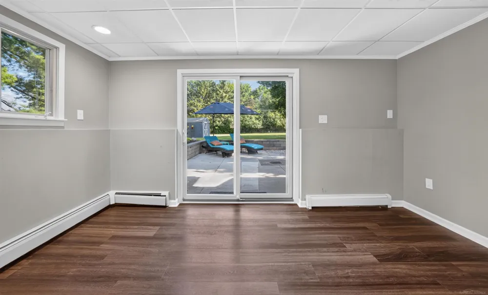 41306 Llewelyn Court Northville City, MI 48167