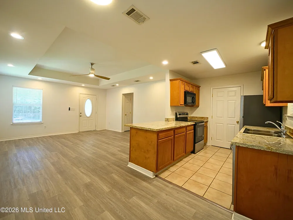 1078 Lilinoe Way Diamondhead, MS 39525