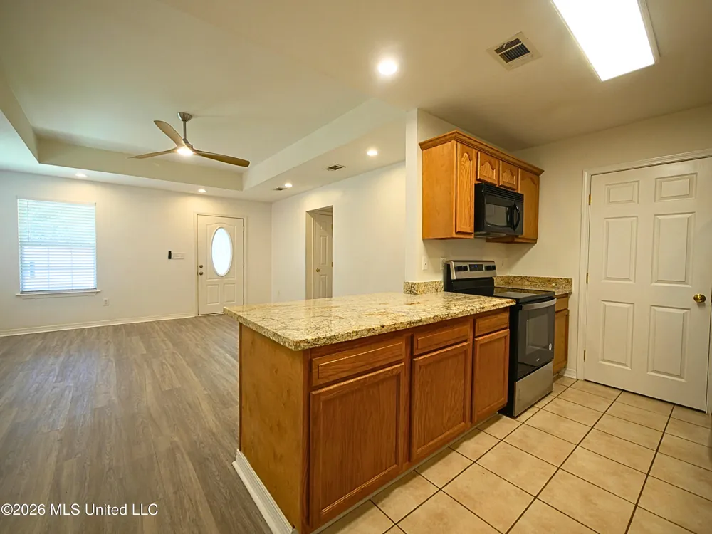1078 Lilinoe Way Diamondhead, MS 39525
