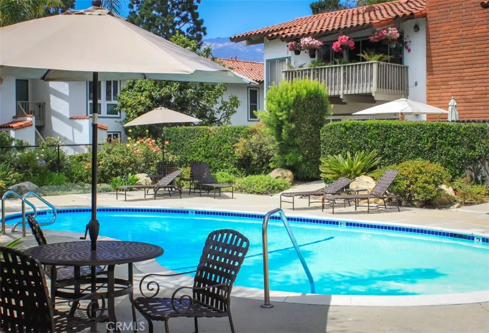 2648 State Street #25 Santa Barbara, CA 93105
