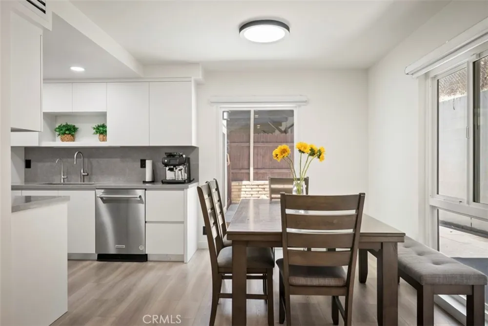 2648 State Street #25 Santa Barbara, CA 93105