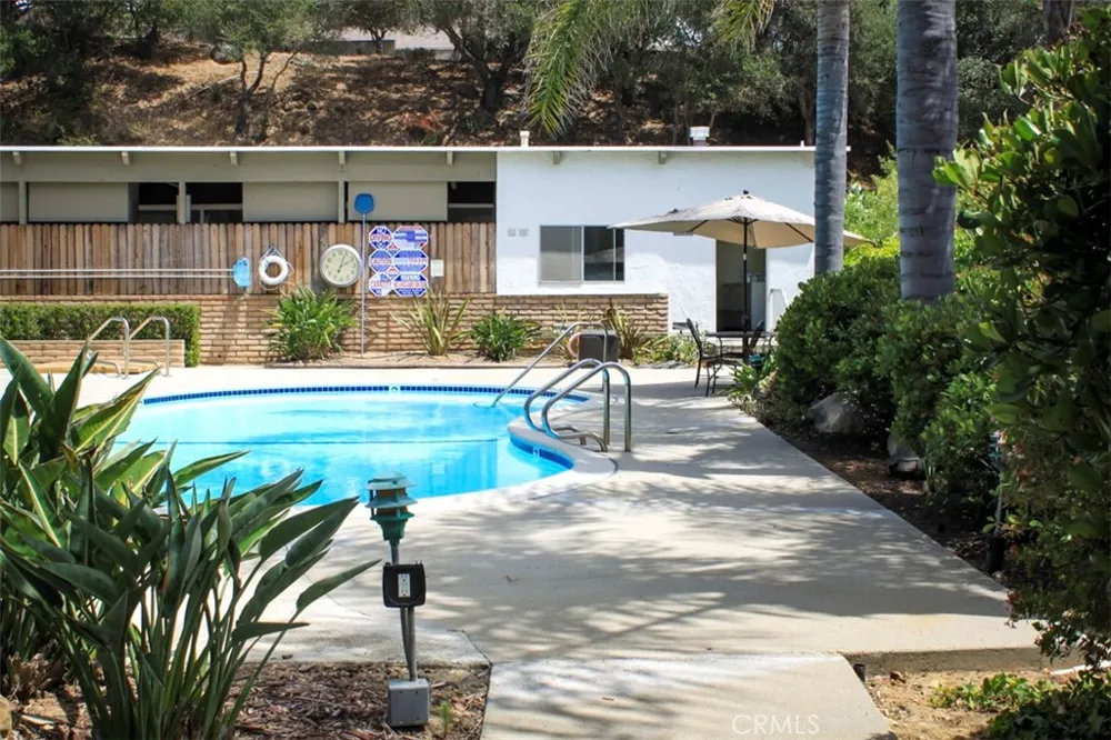 2648 State Street #25 Santa Barbara, CA 93105