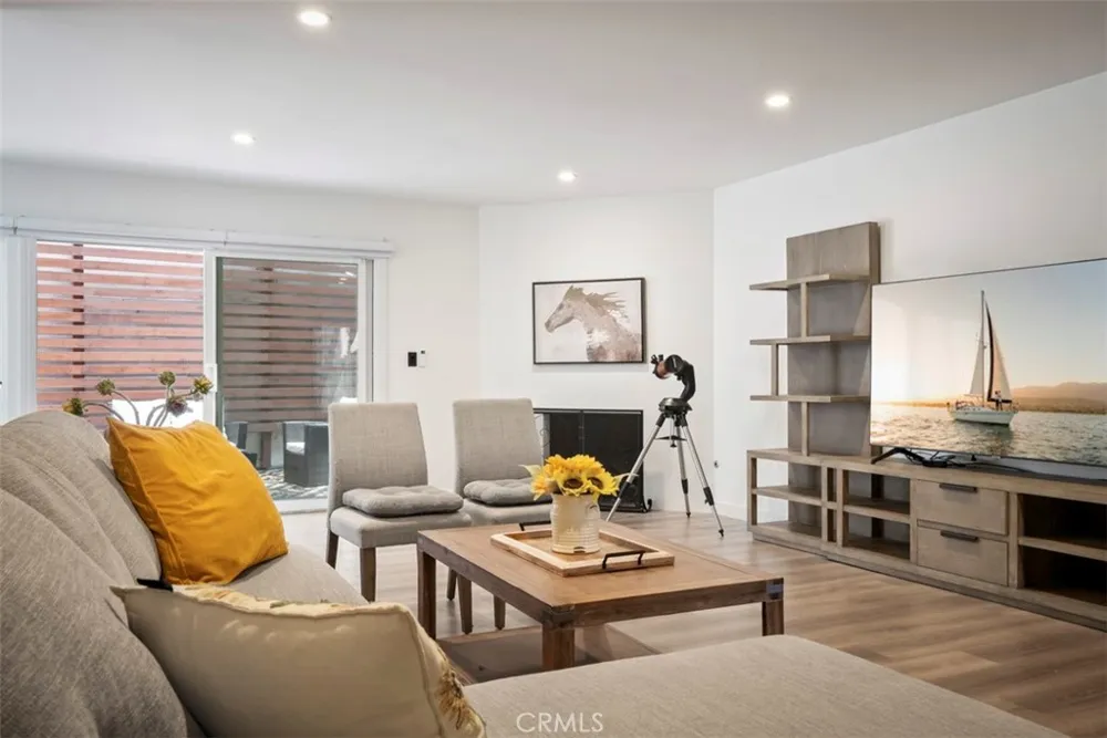 2648 State Street #25 Santa Barbara, CA 93105