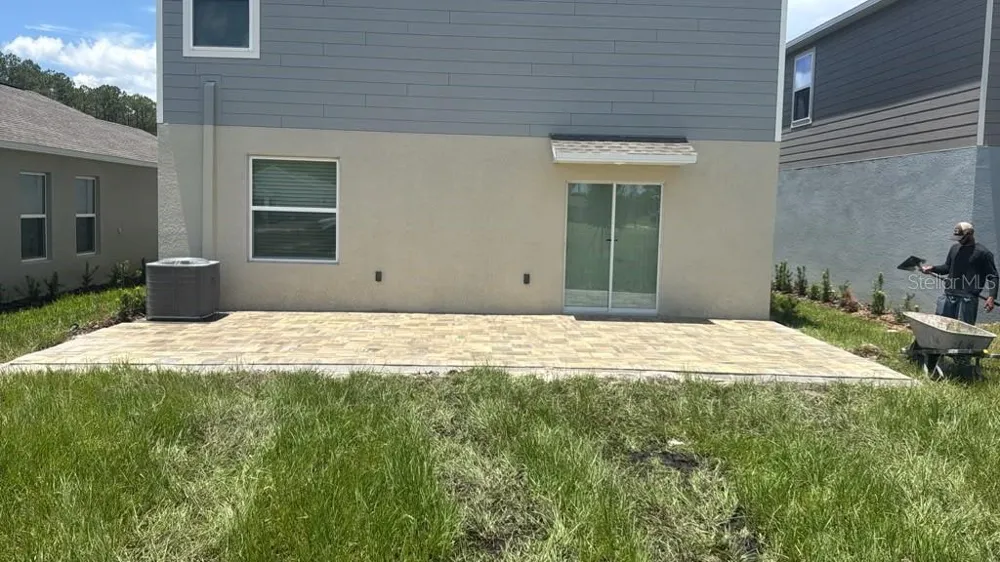 2466 HALLOW GARDEN RD Eustis, FL 32726