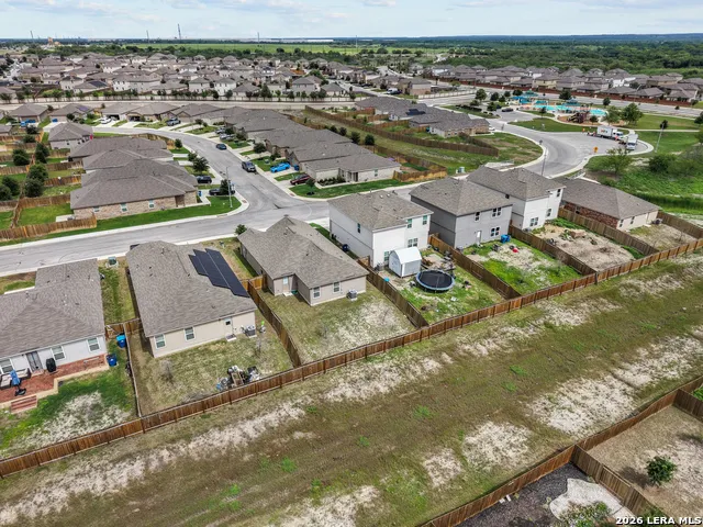 15311 Nest Jct Von Ormy, TX 78073