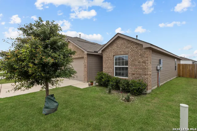 15311 Nest Jct Von Ormy, TX 78073