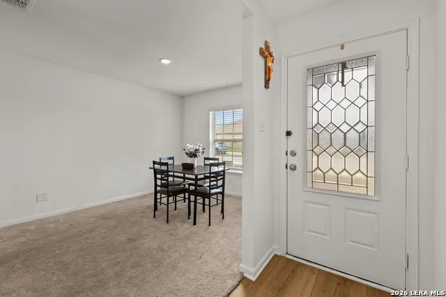 15311 Nest Jct Von Ormy, TX 78073