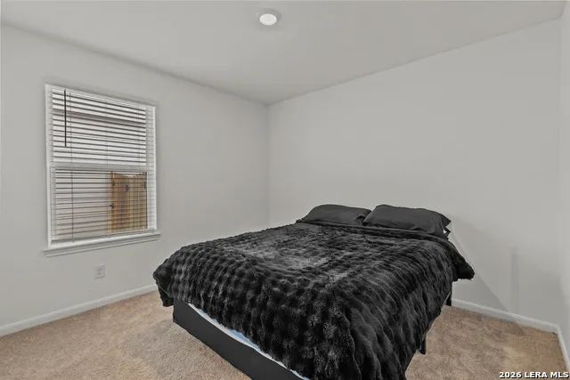 15311 Nest Jct Von Ormy, TX 78073