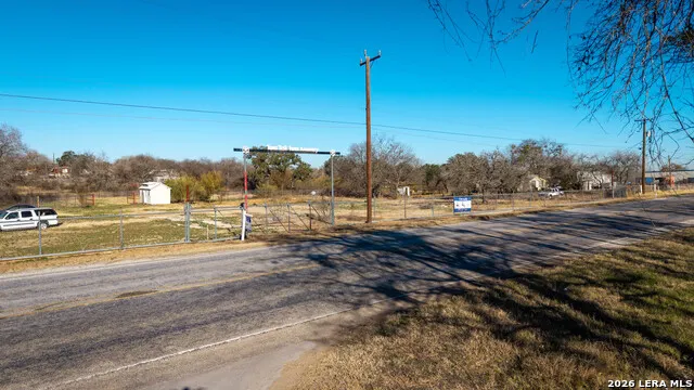 5609 Fm 3465 Adkins, TX 78101