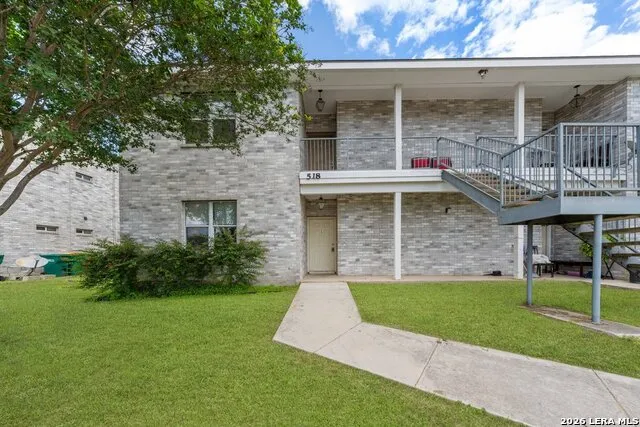 518 Dukeway Unit 3 Universal City, TX 78148