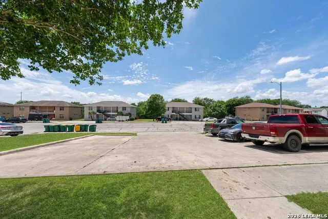 518 Dukeway Unit 3 Universal City, TX 78148