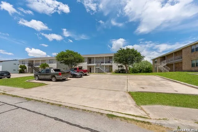 518 Dukeway Unit 3 Universal City, TX 78148