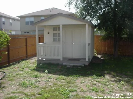 8912 SCARLET CRK Universal City, TX 78148