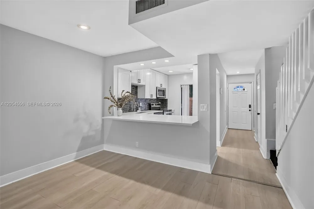 4070 Sierra Ter Sunrise, FL 33351